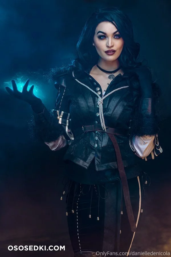 Danielle Denicola - Yennefer - The Witcher - 4