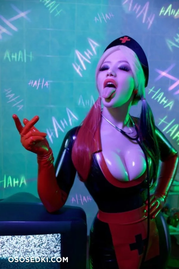 Lada Lyumos - Harley Quinn [Nurse] (DC)
